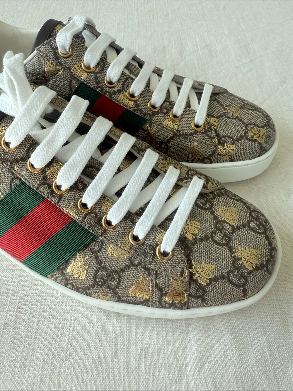 Gucci Men’s GG Supreme Sneaker with Red and Green Web and Gold Bee Motif